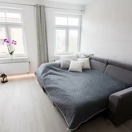 Lajsnij Sobie Apartman *